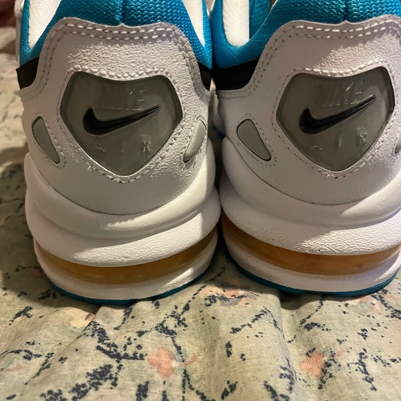 Nike Air Max2 Light Athletic 6 Youth NEW - Picture 6 of 8